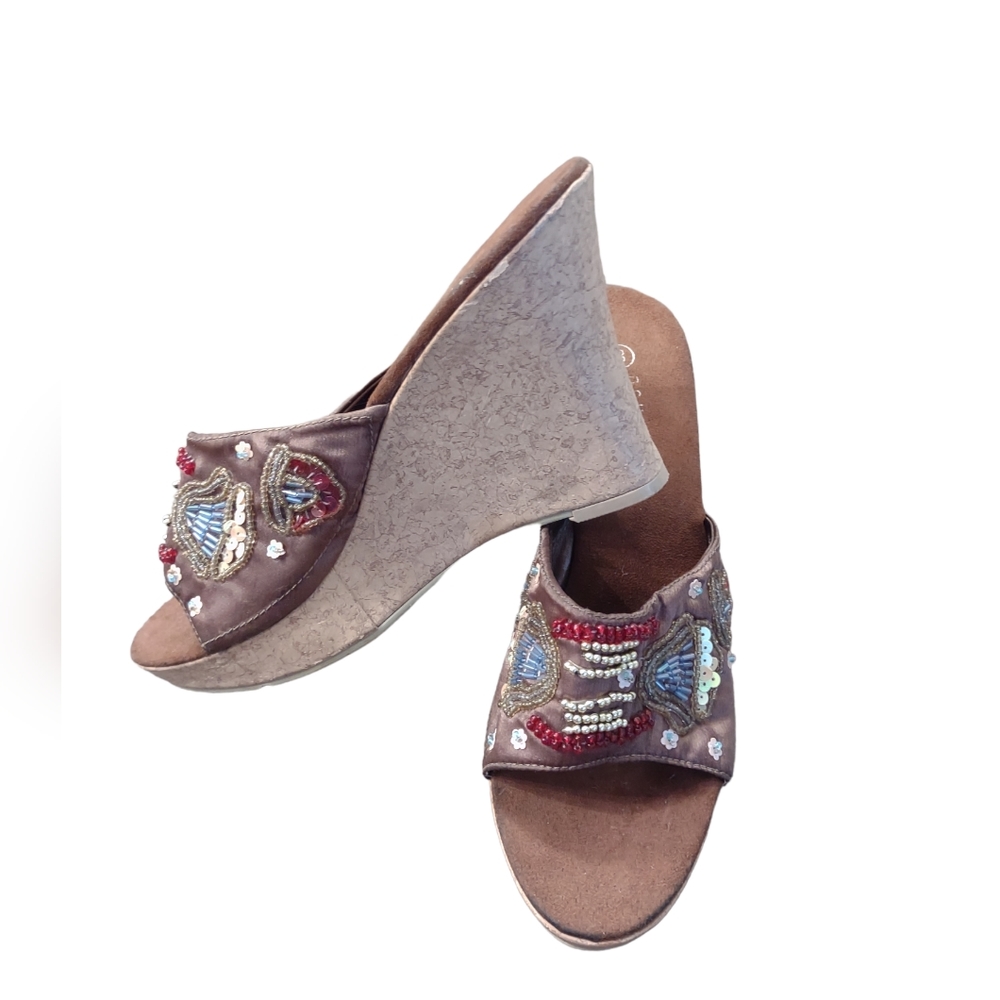 Vintage Rogue Wedge Heels Size 8